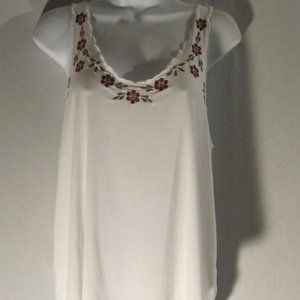 AEO Soft & Sexy Embroidered Floral Tank Top L